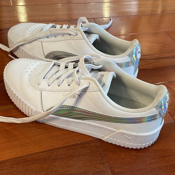 White Puma Shoes - Picture 2 of 7